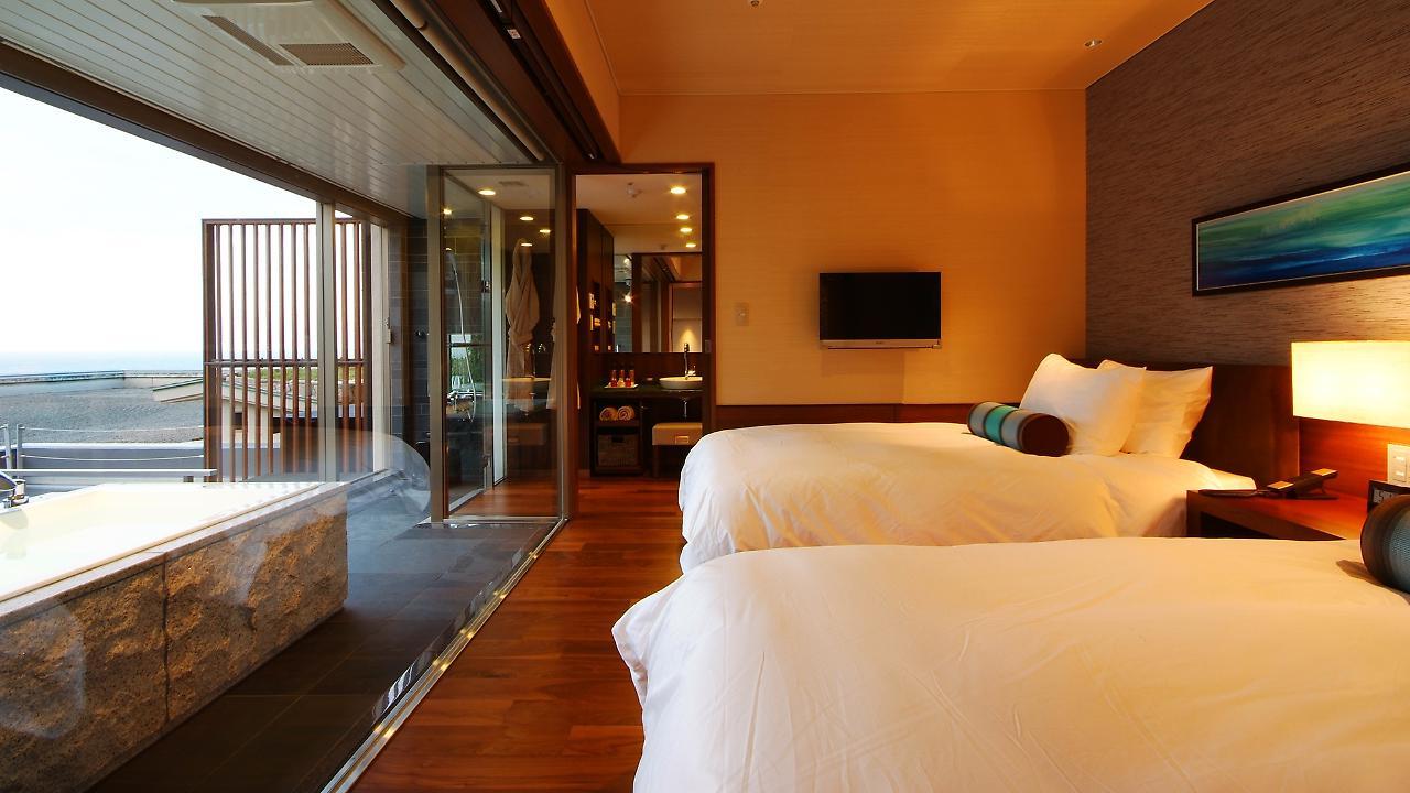 Hotel Kinparo Toyooka  Exterior photo